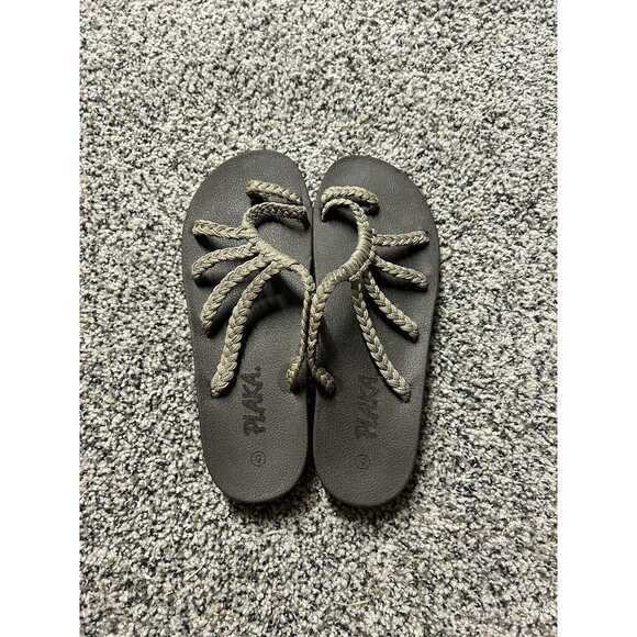 Plaka Relief Brazilian Sand‎ Size 9 Sandals - Picture 1 of 3